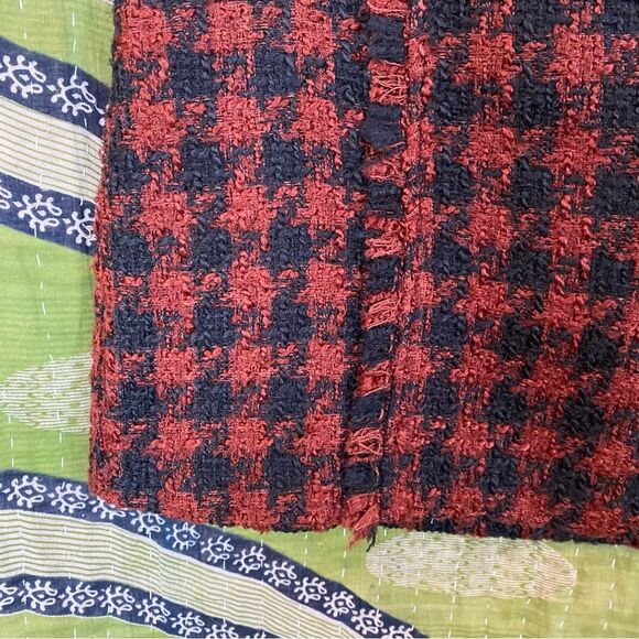 House of Harlow Red and Black Houndstooth Tweed Mini Skirt Size Medium - Picture 3 of 15